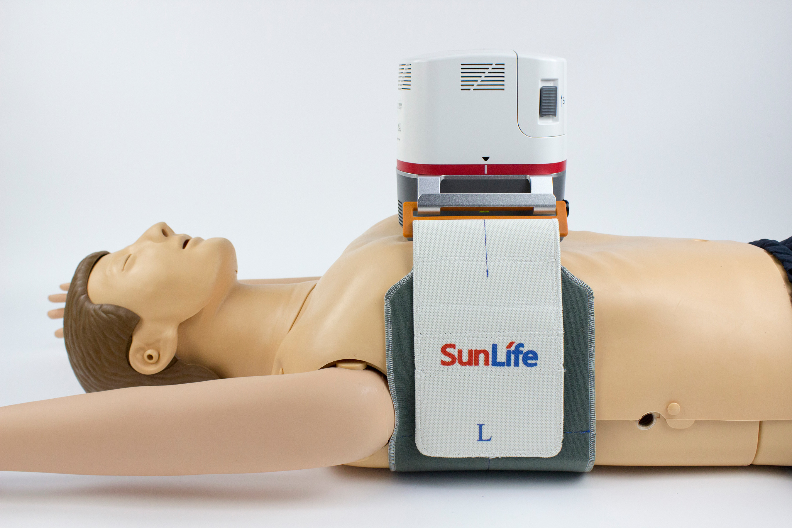 Compact And Innovative Auto CPR Machine Atmospheric Pressure 62-106 KPa